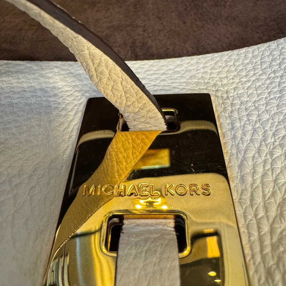 Rare Limited Edition Michael Kors Miranda White Leather/Shoulder Tote Bag EUC - Picture 8 of 16